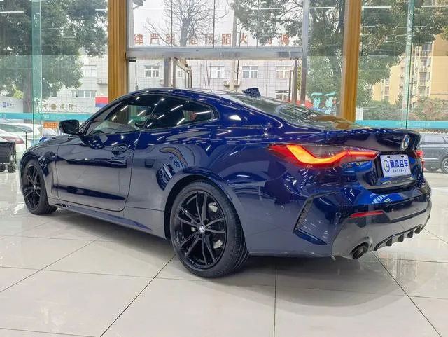 BMW 4 Series 2022 425i M Sports Night Suit exterior photo 4