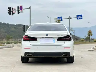 BMW 5 Series 2021 Restyling 525Li Luxury Set exterior photo 4 BMW 5 Series 2021 Restyling 525Li Luxury Set exterior photo 4