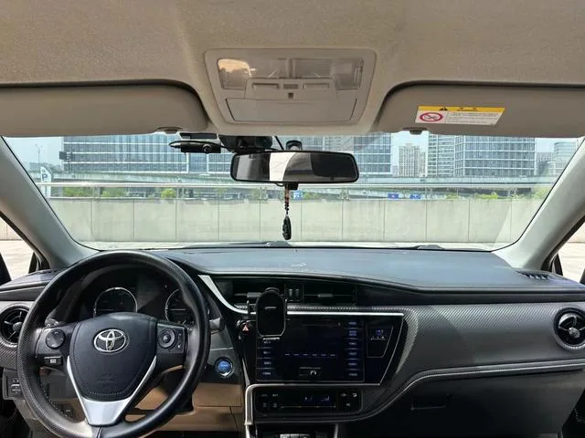 Toyota Levin Plug-in Hybrid 2019 1.8PH GS CVT Versión de élite interior foto 12 Toyota Levin Plug-in Hybrid 2019 1.8PH GS CVT Versión de élite interior foto 12