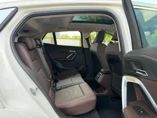 BMW X2 2024 sDrive25i M Sports suit interior photo 14 BMW X2 2024 sDrive25i M Sports suit interior photo 14