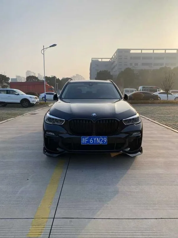 BMW X5 2021 xDrive40i M Sports suit exterior photo 2 BMW X5 2021 xDrive40i M Sports suit exterior photo 2