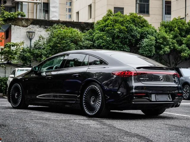 Mercedes-Benz EQS AMG 2023 AMG EQS 53 4MATIC exterior photo 4