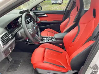 BMW 1 Series 2023 125i M Sports Obsidian Night Edition interior photo 10 BMW 1 Series 2023 125i M Sports Obsidian Night Edition interior photo 10
