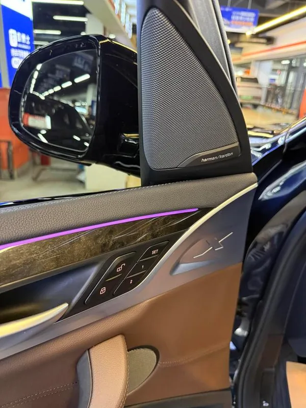 BMW X3 2021 Reforma xDrive30i Líder M Conjunto deportivo interior foto 8 BMW X3 2021 Reforma xDrive30i Líder M Conjunto deportivo interior foto 8