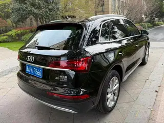 Audi Q5L 2024 40TFSI Lujo y elegante exterior foto 7 Audi Q5L 2024 40TFSI Lujo y elegante exterior foto 7