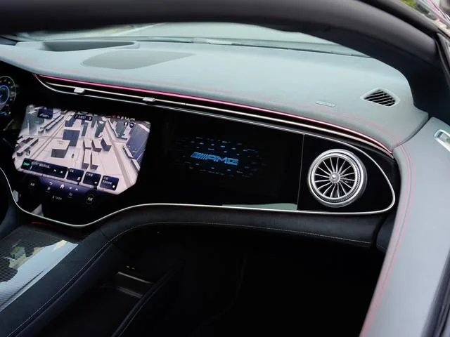 Mercedes-Benz EQS AMG 2022 AMG EQS 53 4MATIC интерьер фото 15