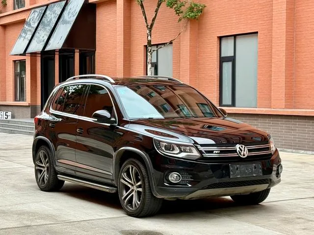Volkswagen Tiguan 2012 2.0TSI Luxury Edition exterior photo 3 Volkswagen Tiguan 2012 2.0TSI Luxury Edition exterior photo 3