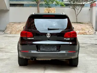 Volkswagen Tiguan 2012 2.0TSI Luxury Edition exterior photo 5 Volkswagen Tiguan 2012 2.0TSI Luxury Edition exterior photo 5