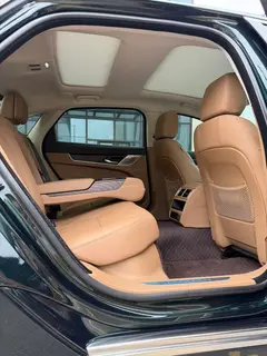Jaguar XFL 2024 2.0T P250 Two-wheel drive exclusive deluxe edition interior photo 11 Jaguar XFL 2024 2.0T P250 Two-wheel drive exclusive deluxe edition interior photo 11