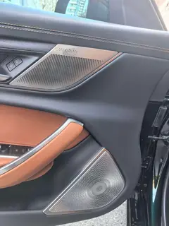 Jaguar XFL 2021 2.0T P250 Four-wheel drive obsidian black sports version interior photo 9 Jaguar XFL 2021 2.0T P250 Four-wheel drive obsidian black sports version interior photo 9