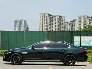 Jaguar XFL 2022 2.0T P250 Two-wheel drive exclusive deluxe edition exterior photo 3 Jaguar XFL 2022 2.0T P250 Two-wheel drive exclusive deluxe edition exterior photo 3