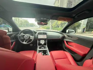 Jaguar XEL 2024 2.0T 250PS R-DYNAMIC S Enterprising Sports Edition interior photo 8 Jaguar XEL 2024 2.0T 250PS R-DYNAMIC S Enterprising Sports Edition interior photo 8