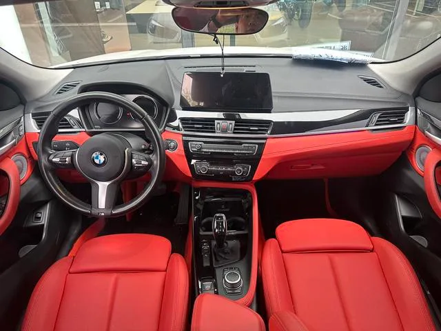 BMW X2 2021 sDrive25i M Спортивный костюм экстерьер фото 7