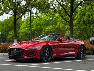 Jaguar F-TYPE 2023 P300 Convertible version R-DYNAMIC BLACK exterior photo 1 Jaguar F-TYPE 2023 P300 Convertible version R-DYNAMIC BLACK exterior photo 1