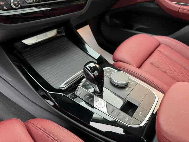 BMW X3 2022 xDrive25i M Ensemble de sport intérieur photo 10