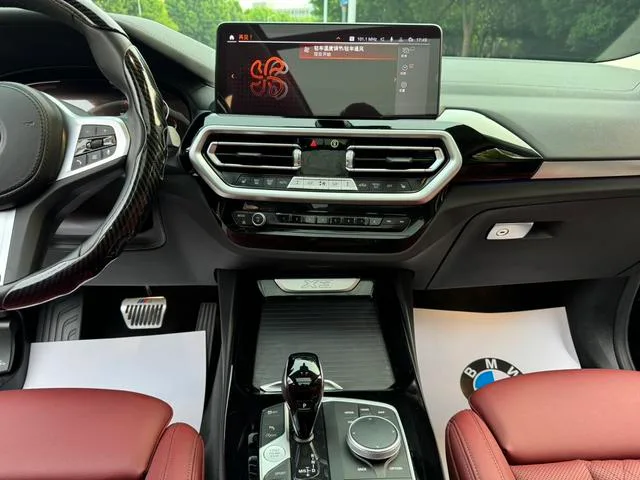 BMW X3 2022 xDrive25i M Ensemble de sport intérieur photo 14