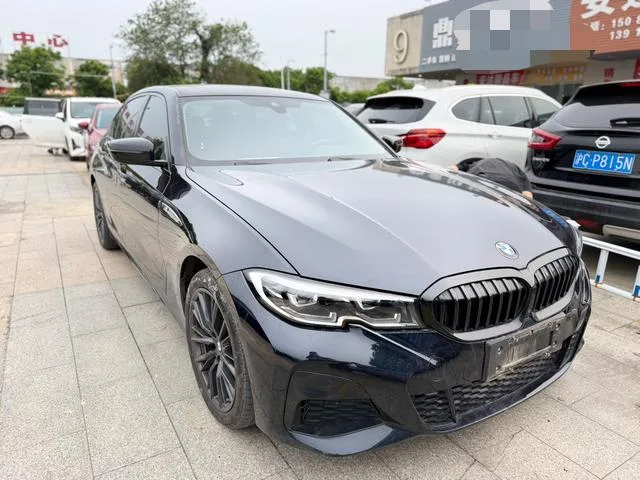BMW 3 Series 2021 325Li M Sports Night Suit interior photo 9 BMW 3 Series 2021 325Li M Sports Night Suit interior photo 9