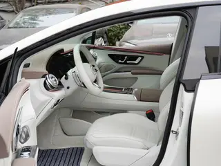 Mercedes-Benz EQS AMG 2022 AMG EQS 53 4MATIC interior photo 12