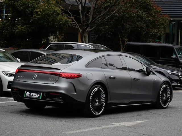 Mercedes-Benz EQS AMG 2022 AMG EQS 53 4MATIC экстерьер фото 4