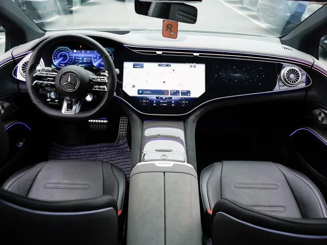 Mercedes-Benz EQS AMG 2022 AMG EQS 53 4MATIC интерьер фото 14