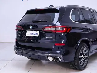 BMW X5 2022 Модификация xDrive 30Li Премиум-класса M Спортивный костюм экстерьер фото 9 BMW X5 2022 Модификация xDrive 30Li Премиум-класса M Спортивный костюм экстерьер фото 9
