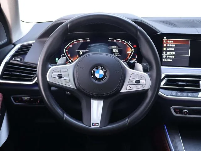 BMW X5 2022 Модификация xDrive 30Li Премиум-класса M Спортивный костюм интерьер фото 17 BMW X5 2022 Модификация xDrive 30Li Премиум-класса M Спортивный костюм интерьер фото 17
