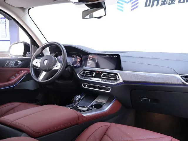 BMW X5 2022 Модификация xDrive 30Li Премиум-класса M Спортивный костюм интерьер фото 20 BMW X5 2022 Модификация xDrive 30Li Премиум-класса M Спортивный костюм интерьер фото 20