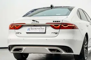 Jaguar XFL 2024 2.0T P300 Edición dorada deportiva insignia con tracción en las cuatro ruedas exterior foto 7 Jaguar XFL 2024 2.0T P300 Edición dorada deportiva insignia con tracción en las cuatro ruedas exterior foto 7
