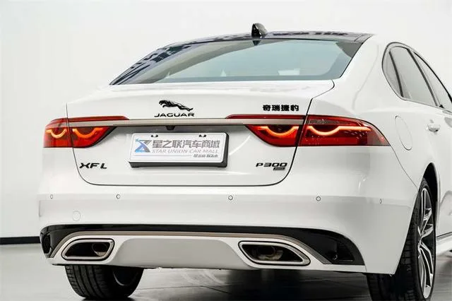 Jaguar XFL 2024 2.0T P300 Edición dorada deportiva insignia con tracción en las cuatro ruedas exterior foto 7 Jaguar XFL 2024 2.0T P300 Edición dorada deportiva insignia con tracción en las cuatro ruedas exterior foto 7