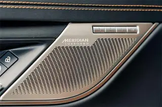 Jaguar XFL 2024 2.0T P300 Edición dorada deportiva insignia con tracción en las cuatro ruedas interior foto 19 Jaguar XFL 2024 2.0T P300 Edición dorada deportiva insignia con tracción en las cuatro ruedas interior foto 19