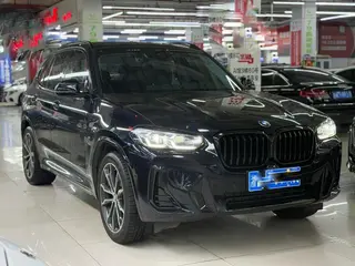 BMW X3 2023 xDrive30i Líder M Traje de noche Yao exterior foto 3 BMW X3 2023 xDrive30i Líder M Traje de noche Yao exterior foto 3