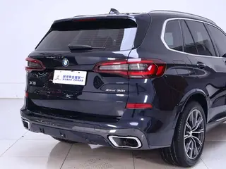 BMW X5 2021 xDrive30i M Sports suit exterior photo 9