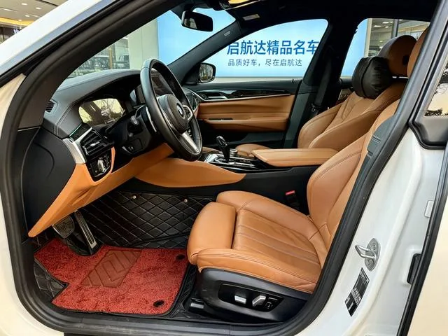 BMW 6 Series GT 2021 630i M Sports suit exterior photo 8