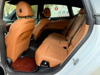 BMW 6 Series GT 2021 630i M Sports suit interior photo 11