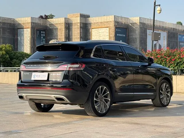 Lincoln Nautilus 2021 2.7T Edición Zunyao con tracción en las cuatro ruedas exterior foto 3 Lincoln Nautilus 2021 2.7T Edición Zunyao con tracción en las cuatro ruedas exterior foto 3