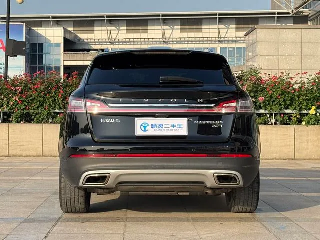 Lincoln Nautilus 2021 2.7T Edición Zunyao con tracción en las cuatro ruedas exterior foto 4 Lincoln Nautilus 2021 2.7T Edición Zunyao con tracción en las cuatro ruedas exterior foto 4