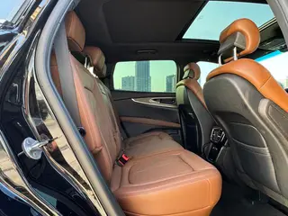Lincoln Nautilus 2021 2.7T Edición Zunyao con tracción en las cuatro ruedas exterior foto 9 Lincoln Nautilus 2021 2.7T Edición Zunyao con tracción en las cuatro ruedas exterior foto 9