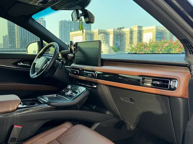 Lincoln Nautilus 2021 2.7T Edición Zunyao con tracción en las cuatro ruedas interior foto 11 Lincoln Nautilus 2021 2.7T Edición Zunyao con tracción en las cuatro ruedas interior foto 11