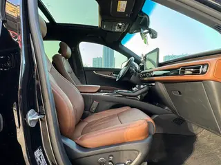 Lincoln Nautilus 2021 2.7T Edición Zunyao con tracción en las cuatro ruedas interior foto 13 Lincoln Nautilus 2021 2.7T Edición Zunyao con tracción en las cuatro ruedas interior foto 13