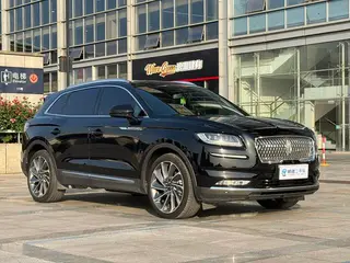 Lincoln Nautilus 2021 2.7T Edición Zunyao con tracción en las cuatro ruedas interior foto 18 Lincoln Nautilus 2021 2.7T Edición Zunyao con tracción en las cuatro ruedas interior foto 18