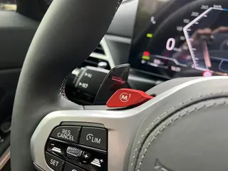 BMW 3 Series 2025 330Li Premium Class M Sports Night Suit interior photo 15 BMW 3 Series 2025 330Li Premium Class M Sports Night Suit interior photo 15