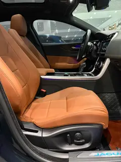 Jaguar XEL 2024 2.0T 250PS R-DYNAMIC S Yao Black Sports Edition interior photo 8 Jaguar XEL 2024 2.0T 250PS R-DYNAMIC S Yao Black Sports Edition interior photo 8