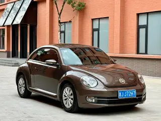Volkswagen Beetle 2014 1.4TSI Fashionable exterior photo 3 Volkswagen Beetle 2014 1.4TSI Fashionable exterior photo 3