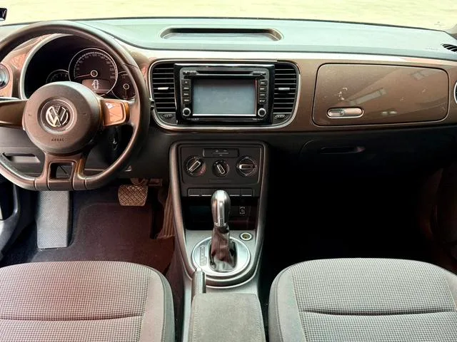 Volkswagen Beetle 2014 1.4TSI Fashionable interior photo 9 Volkswagen Beetle 2014 1.4TSI Fashionable interior photo 9