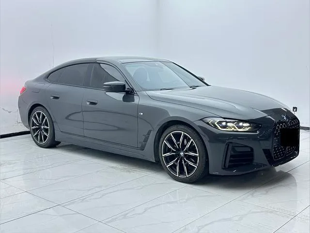 BMW 4 Series 2022 425i Gran Coupe M Ensemble de sport extérieur photo 3 BMW 4 Series 2022 425i Gran Coupe M Ensemble de sport extérieur photo 3
