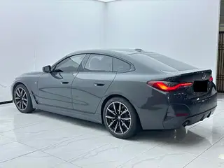 BMW 4 Series 2022 425i Gran Coupe M Ensemble de sport intérieur photo 10 BMW 4 Series 2022 425i Gran Coupe M Ensemble de sport intérieur photo 10