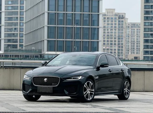 Jaguar XEL 2022 2.0T 250PS R-DYNAMIC S Enterprising Sports Edition exterior photo 1 Jaguar XEL 2022 2.0T 250PS R-DYNAMIC S Enterprising Sports Edition exterior photo 1