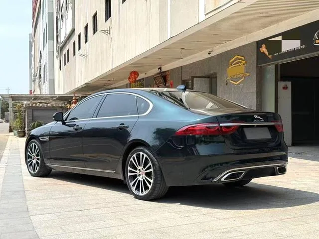 Jaguar XFL 2024 2.0T P250 Two-wheel drive exclusive deluxe edition exterior photo 3 Jaguar XFL 2024 2.0T P250 Two-wheel drive exclusive deluxe edition exterior photo 3