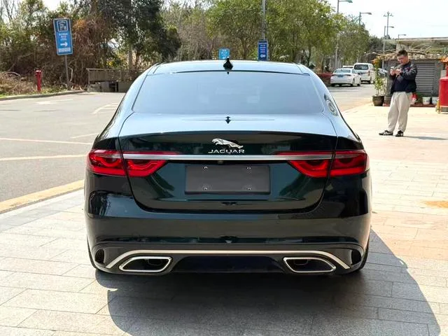 Jaguar XFL 2024 2.0T P250 Two-wheel drive exclusive deluxe edition exterior photo 4 Jaguar XFL 2024 2.0T P250 Two-wheel drive exclusive deluxe edition exterior photo 4