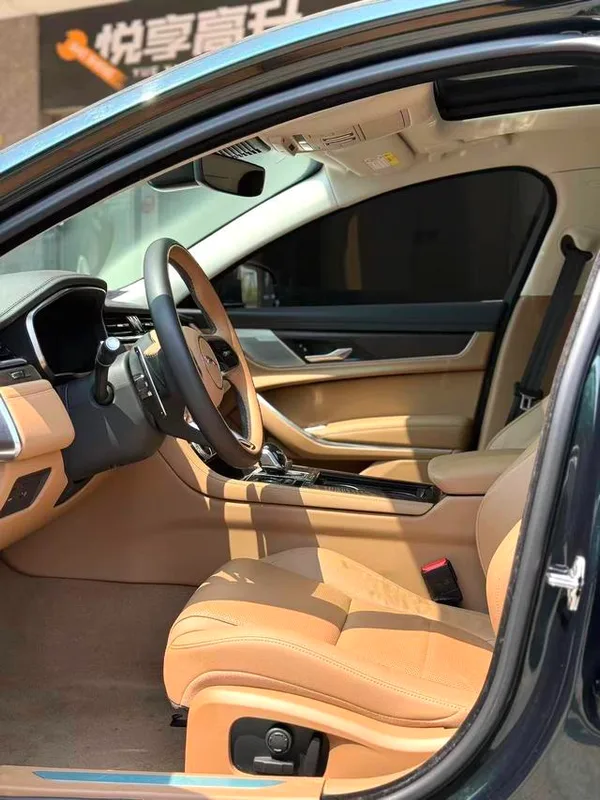 Jaguar XFL 2024 2.0T P250 Two-wheel drive exclusive deluxe edition exterior photo 5 Jaguar XFL 2024 2.0T P250 Two-wheel drive exclusive deluxe edition exterior photo 5